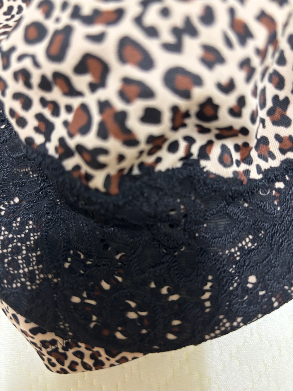 Olga Leopard Print Underwire Bra with Black Lace Trim - Picture 7 of 15